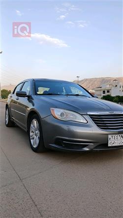 كرايسلر 200